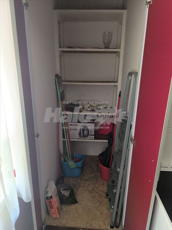 Izdaje se 2.5 stan u Vojvode Stepe — 4