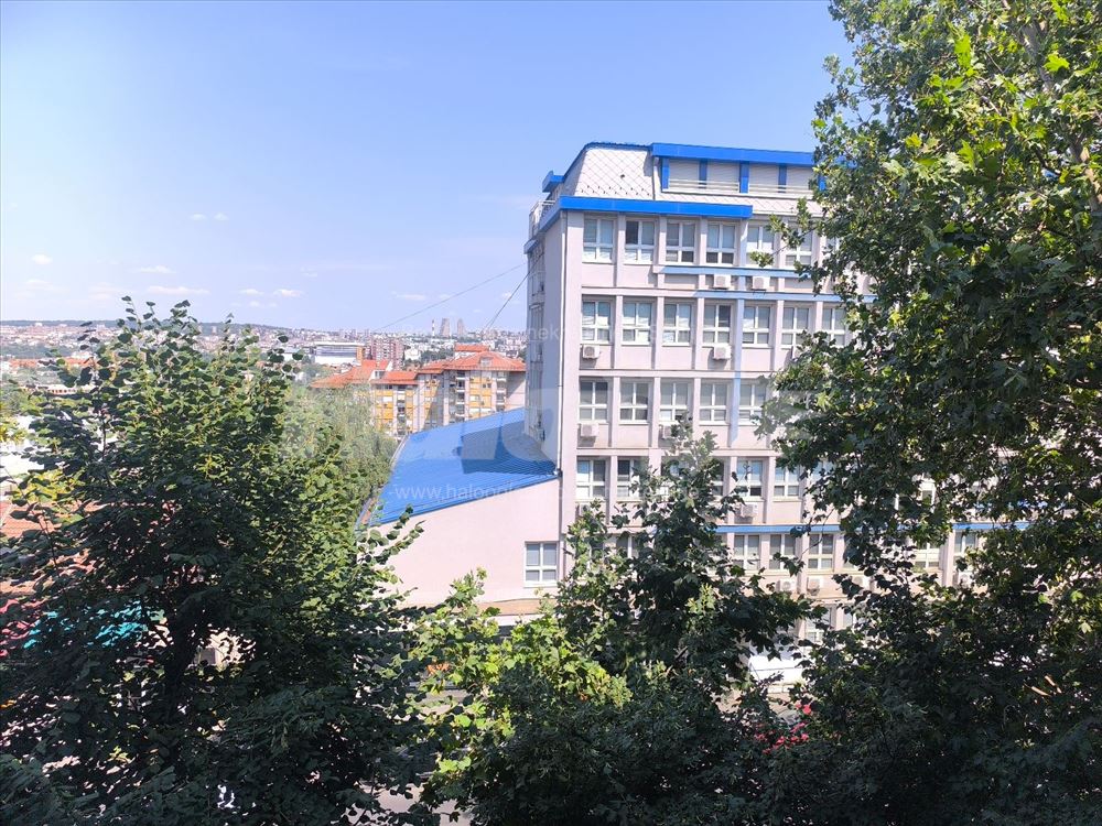 Izdaje se 2.5 stan u Vojvode Stepe — 9