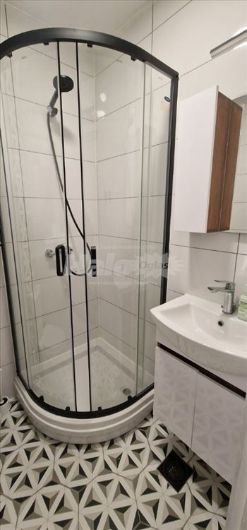 Izdaje se dvoiposoban stan – Cvetkova pijaca — 11