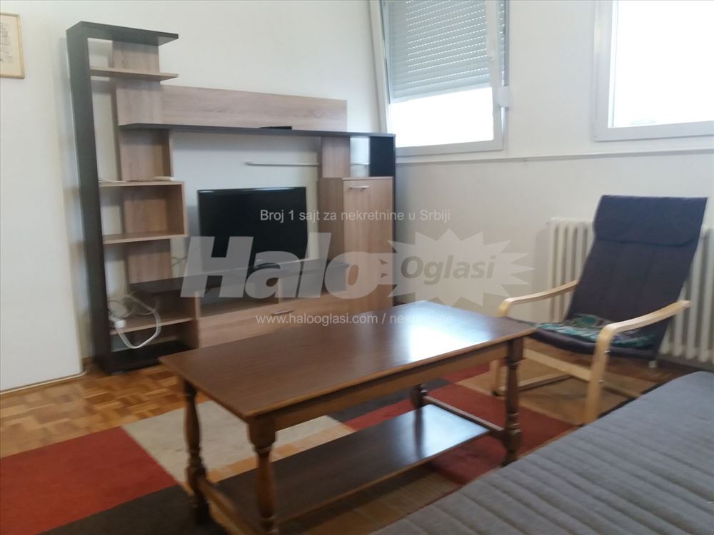 Izdaje se dvoiposoban stan Čukarica, Beograd — 2
