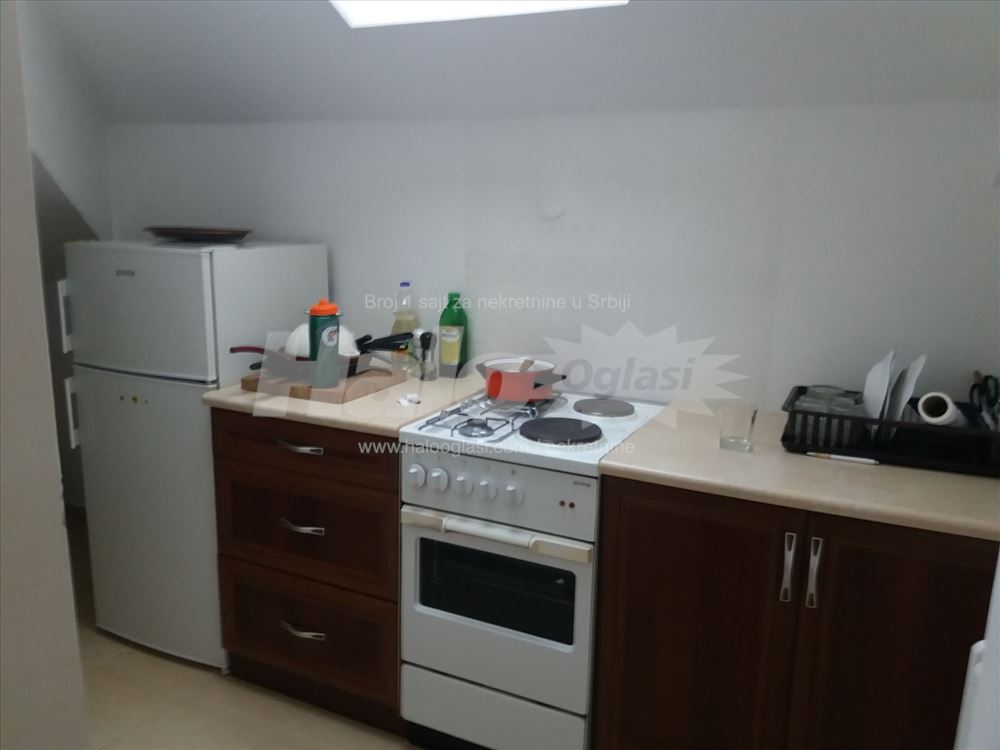 Izdaje se dvoiposoban stan Čukarica, Beograd — 3