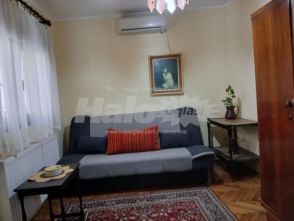Izdaje se dvosoban stan , Banovo Brdo — 4
