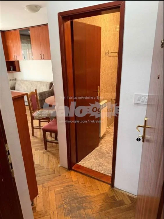 Izdaje se garsonjera u Borči — 4