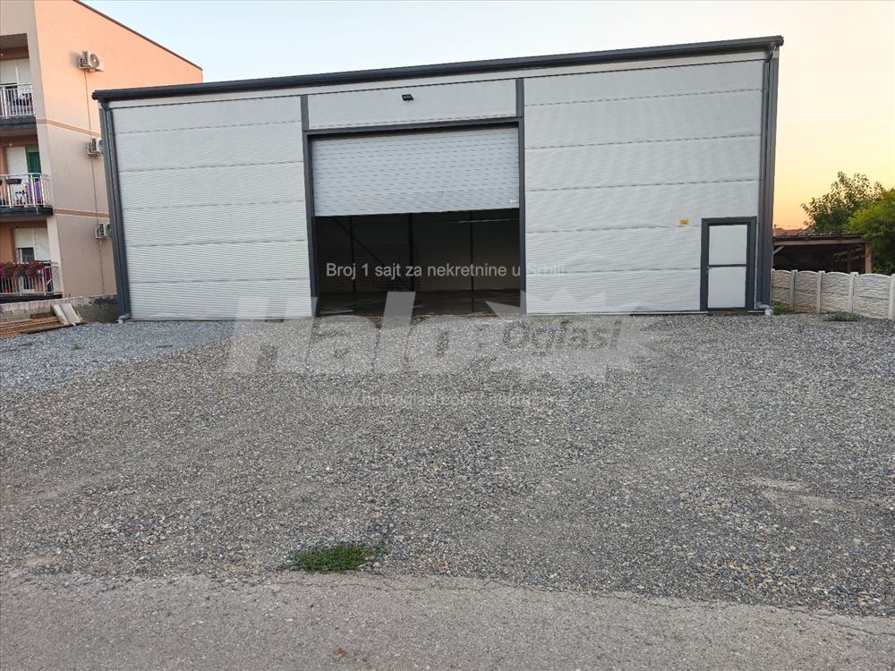 Izdaje se hala od 204m2 — 3