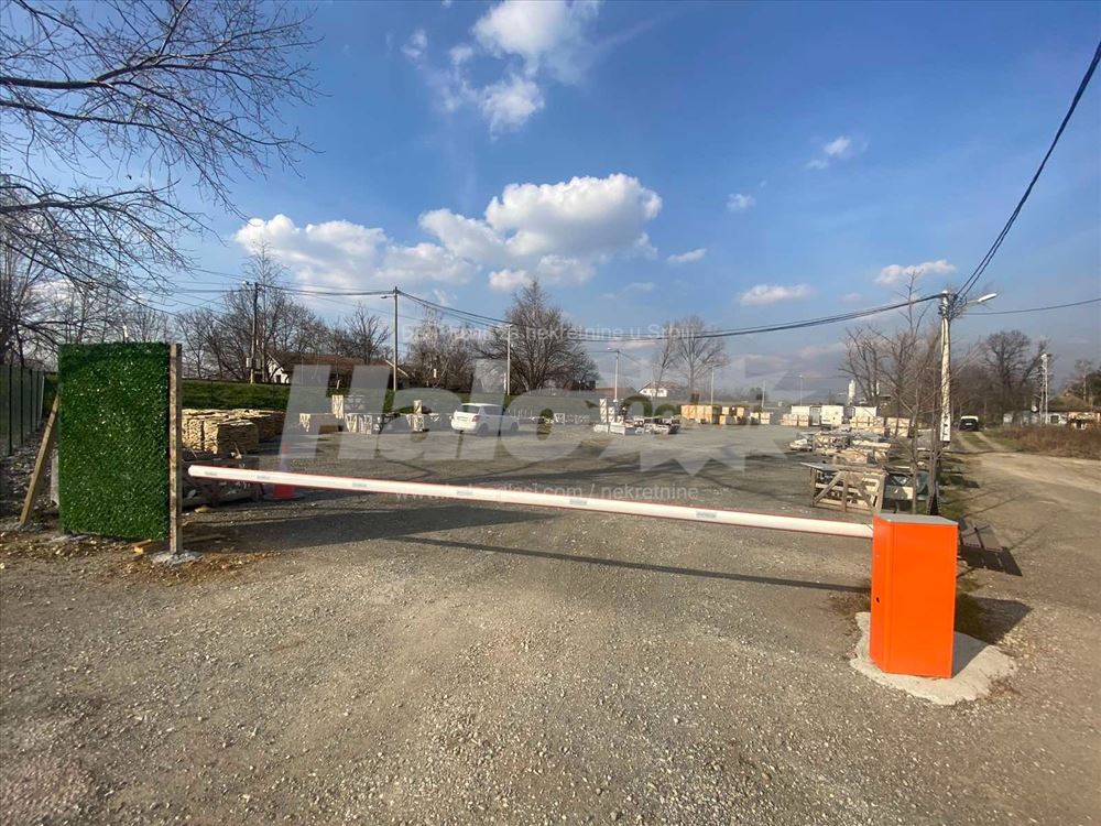 Izdaje se hala/poslovni prostor/lokal 220m2+1700m2 — 9