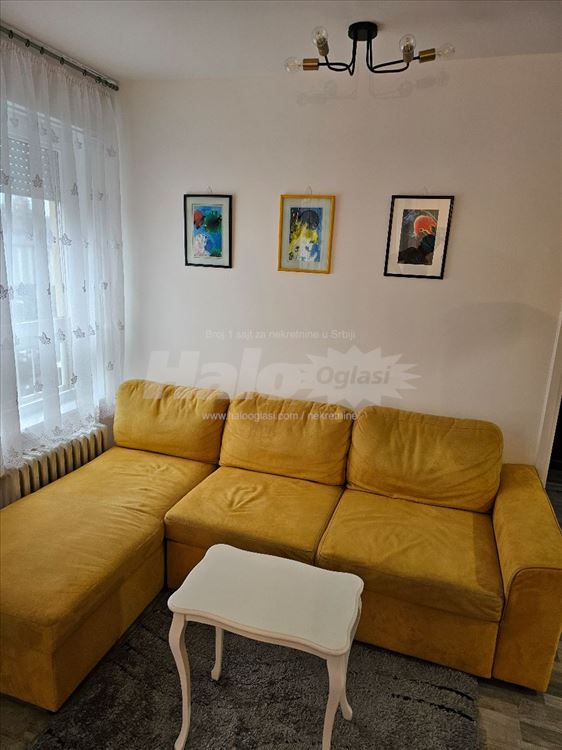 Izdaje se jednoiposoban stan (1.5) – Banovo Brdo- — 10