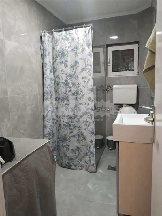 Izdaje se jednoiposoban stan od 47 m² — 8