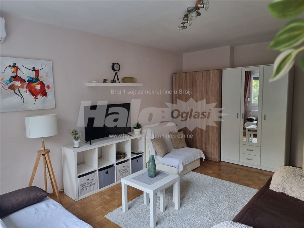 Izdaje se jednosoban namešten stan 37 m2 Karaburma — 4