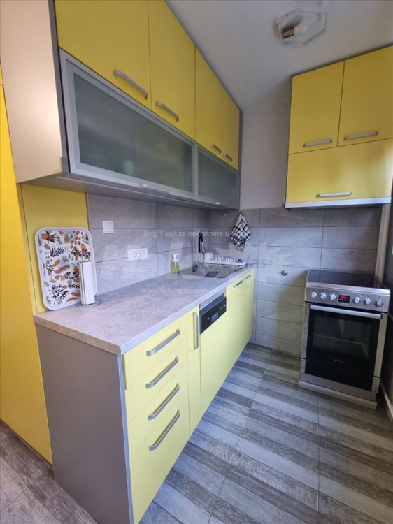 Izdaje se jednosoban namešten stan 37 m2 Karaburma — 11