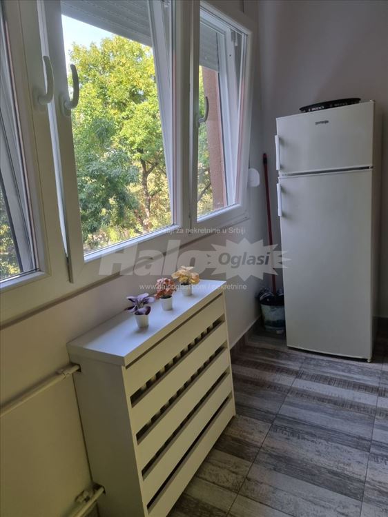 Izdaje se jednosoban namešten stan 37 m2 Karaburma — 15