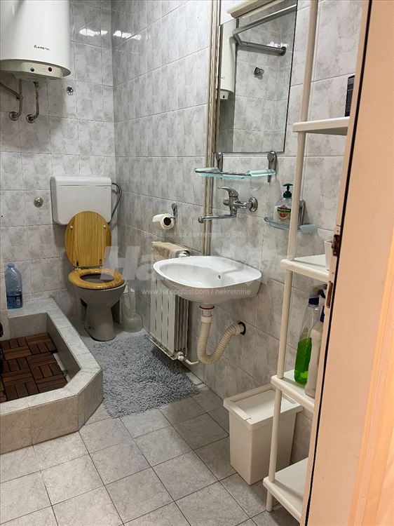 Izdaje se kancelarijski / poslovni prostor 50 m² — 6