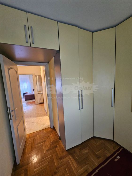 Izdaje se komforan dvosoban stan u Zemunu — 9
