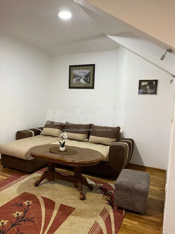 Izdaje se komforan, porodičan stan u Leštanima — 4