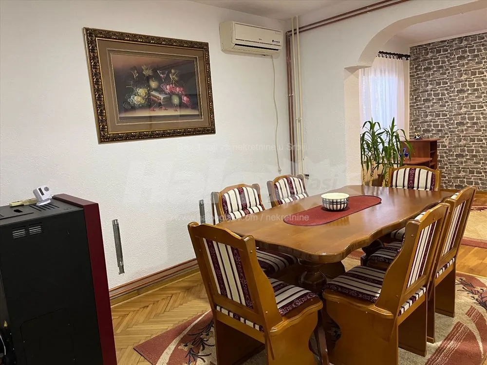 Izdaje se komforan, porodičan stan u Leštanima — 7
