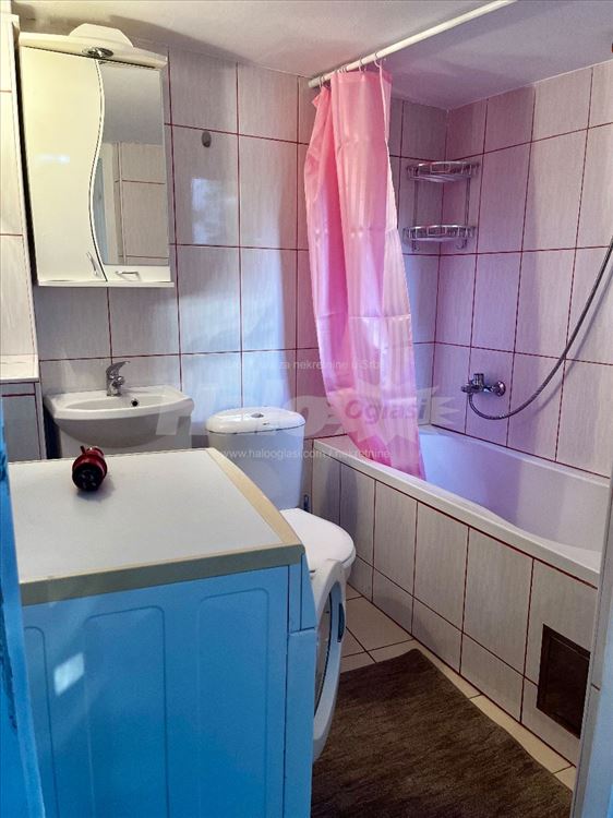 Izdaje se kompletno opremljen stan 45m2 — 4