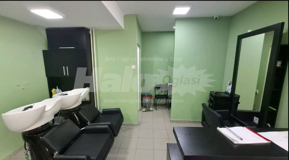 Izdaje se luks 30m2 frizerski salon super lokacija — 7