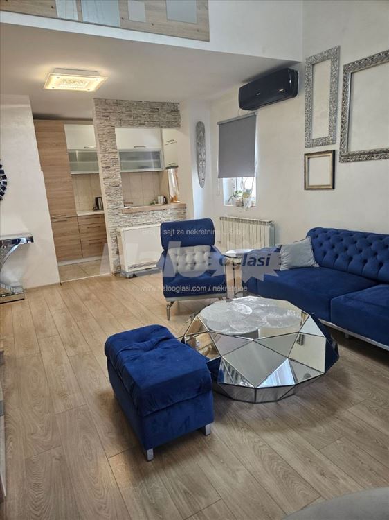 Izdaje se lux duplex – Bogoslovija — 2