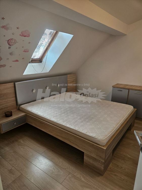 Izdaje se lux duplex – Bogoslovija — 13