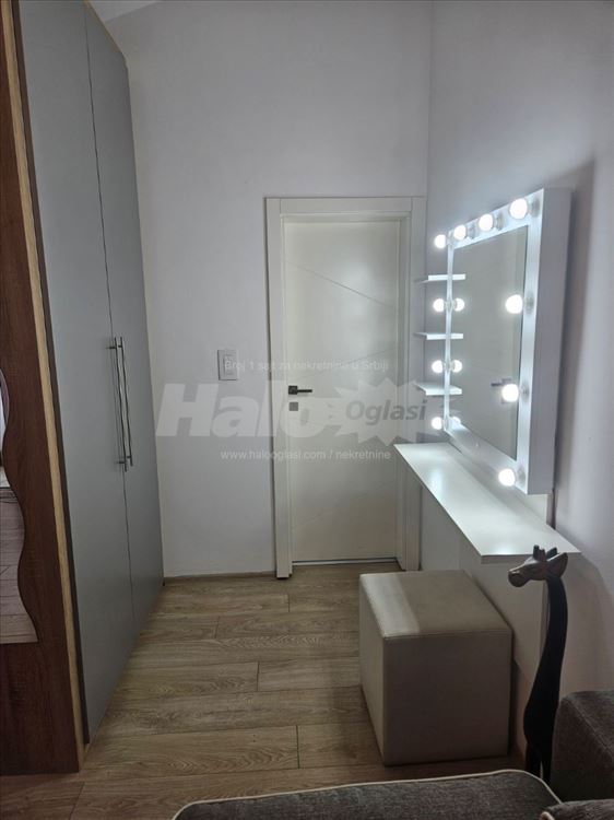 Izdaje se lux duplex – Bogoslovija — 15