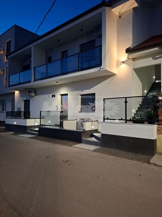 Izdaje se Lux jednoiposoban stan u Batajnici — 3