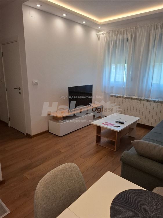 Izdaje se Lux jednoiposoban stan u Batajnici — 7