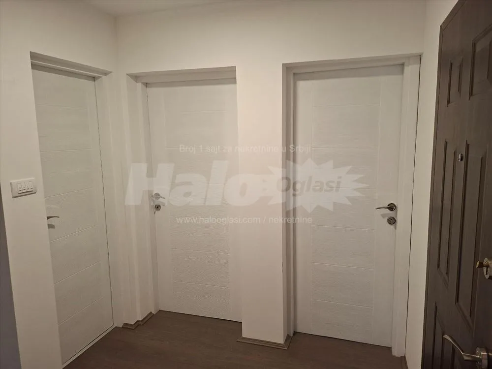 Izdaje se Lux stan70m2 potpuno nov, prelep pogled — 6