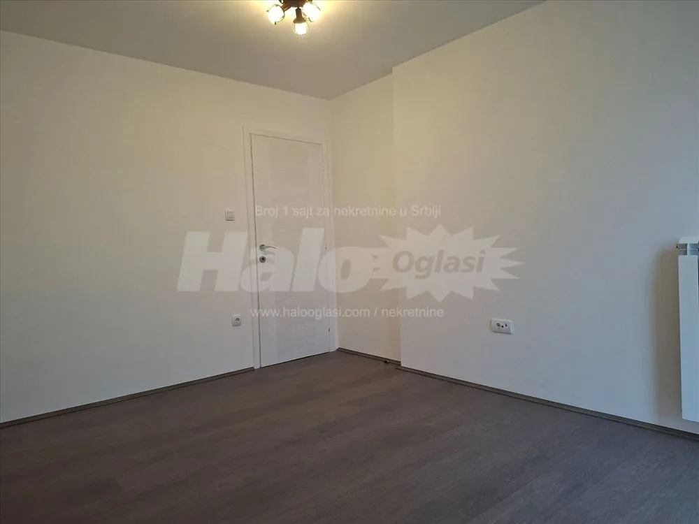 Izdaje se Lux stan70m2 potpuno nov, prelep pogled — 8