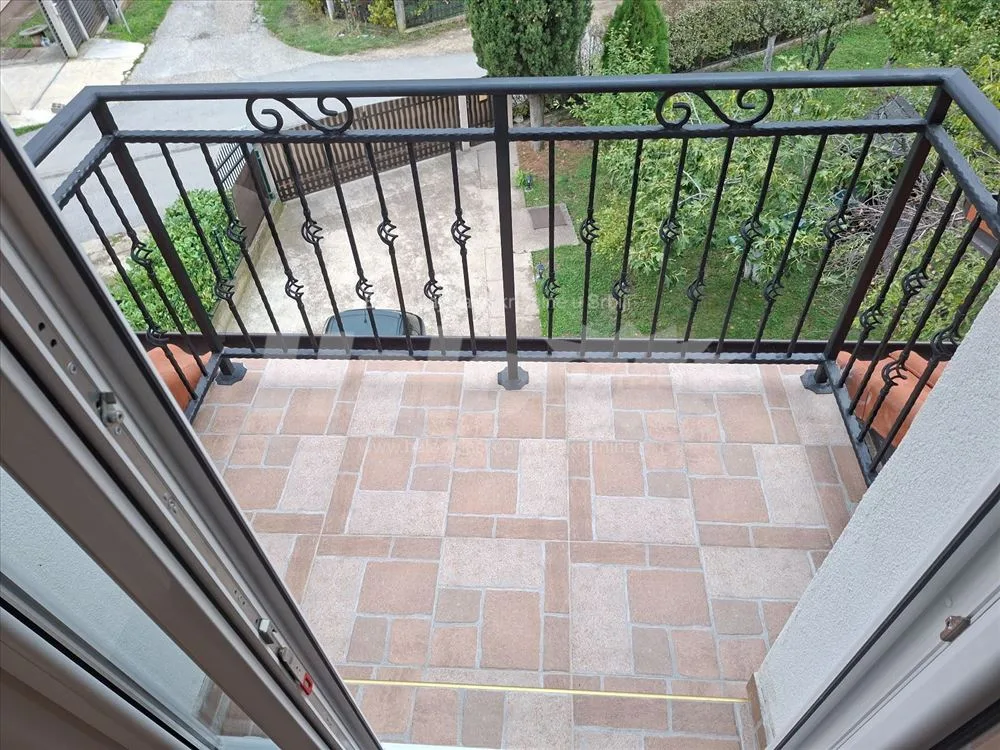 Izdaje se Lux stan70m2 potpuno nov, prelep pogled — 9