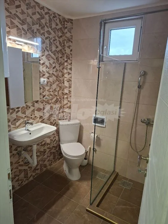 Izdaje se Lux stan70m2 potpuno nov, prelep pogled — 14