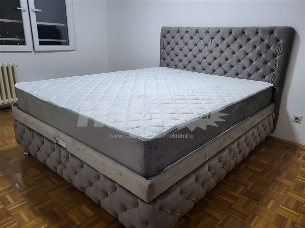 Izdaje se namesten trosoban stan 71m² – Blok 61 — 12