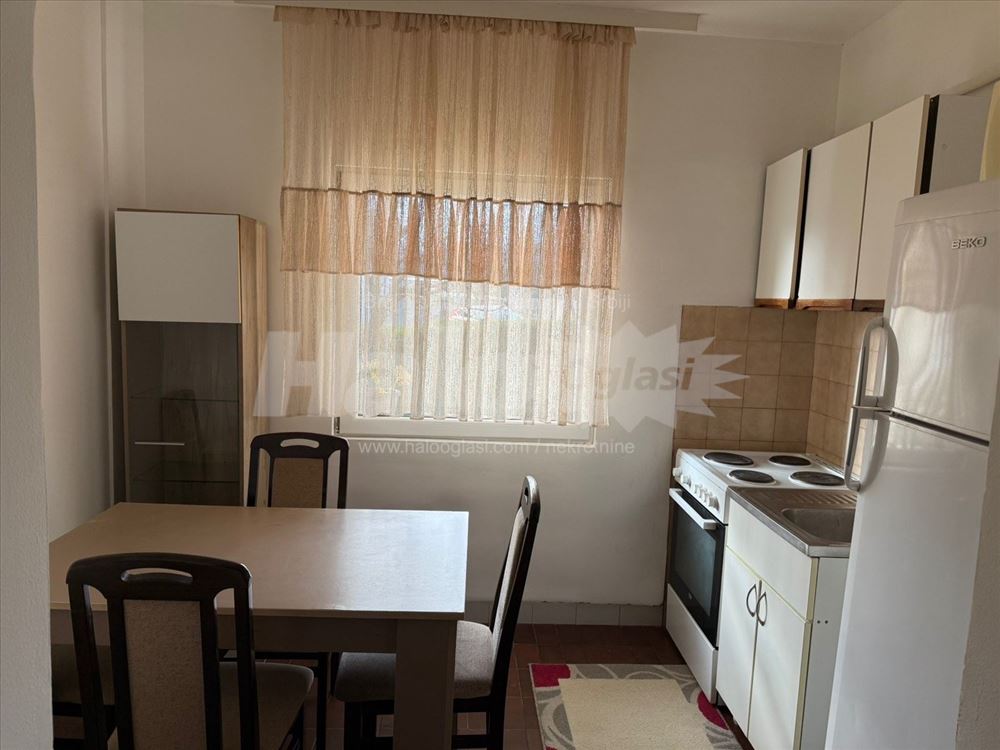 Izdaje se namešten jednosoban stan 45 m² – Vož — 3