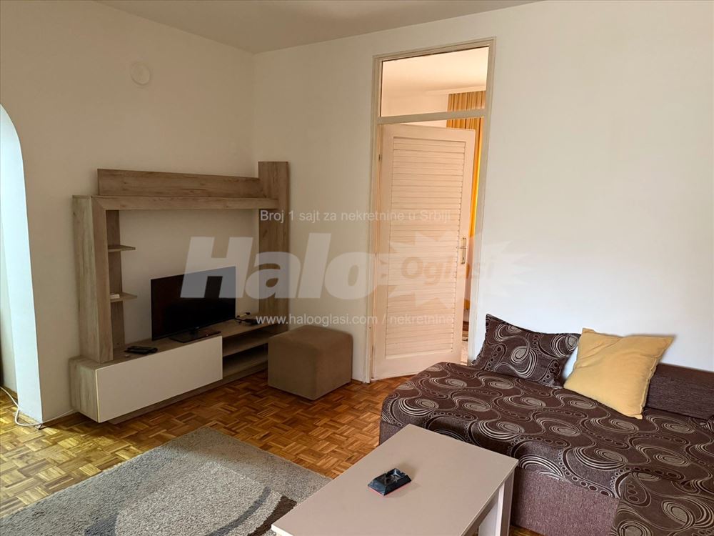 Izdaje se namešten jednosoban stan 45 m² – Vož — 7