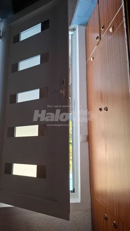 Izdaje se namešten stan -Karaburma -Ćalije — 12