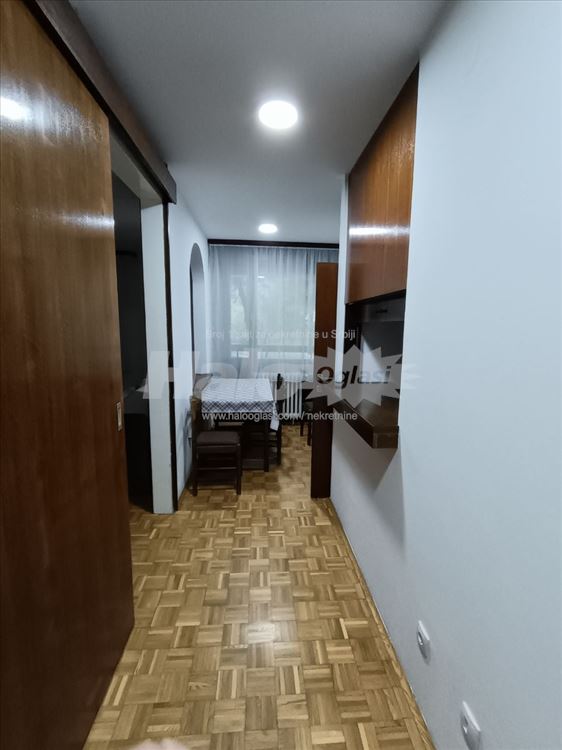 Izdaje se namešten stan VPR - Višnjička banja — 2