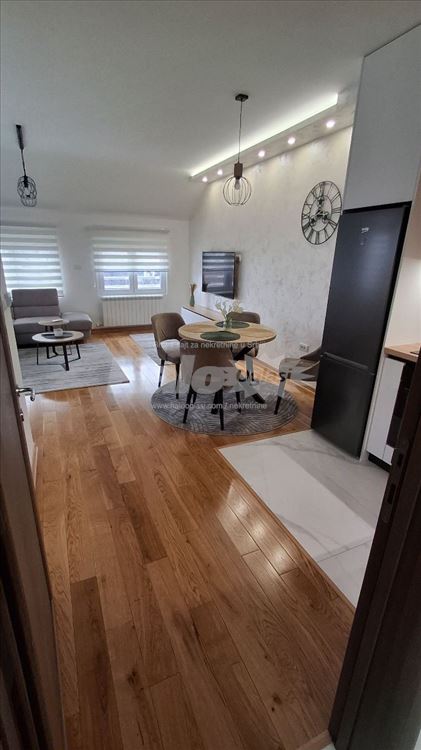 Izdaje se nov, namešten stan - Batajnica 58m2 — 5