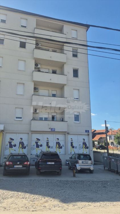Izdaje se nov,extra namesten stan — 11