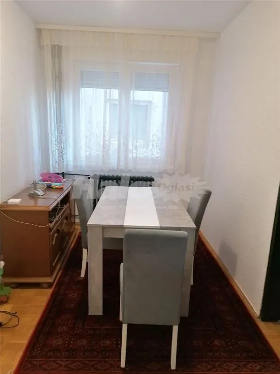 Izdaje se odličan dvosoban stan na Vidikovcu — 12
