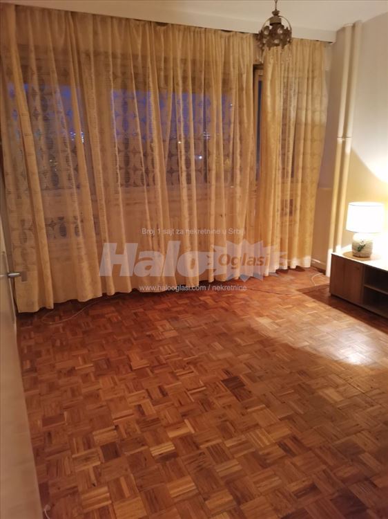 Izdaje se odličan stan u Bloku 70 — 5