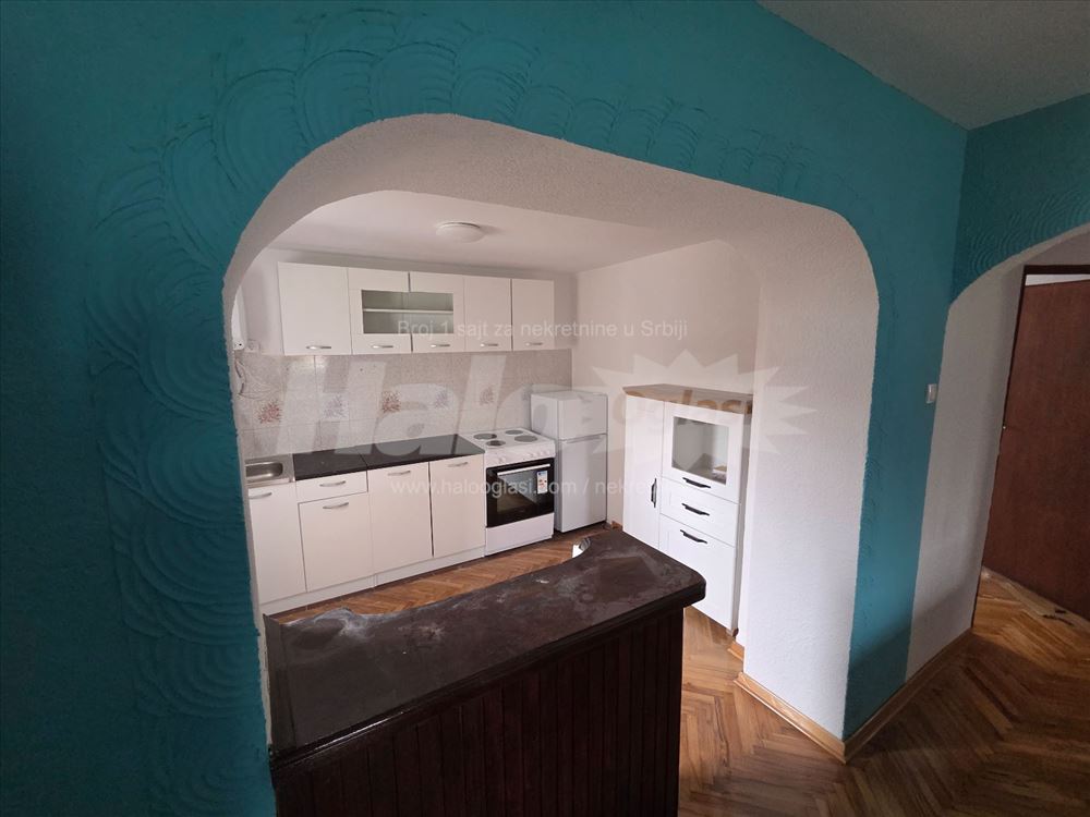 Izdaje se porodična kuća – 90m² – Veliki Mokri Lug — 13