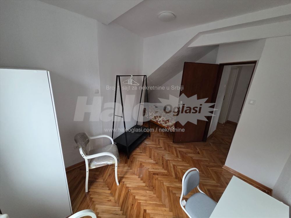 Izdaje se porodična kuća – 90m² – Veliki Mokri Lug — 15