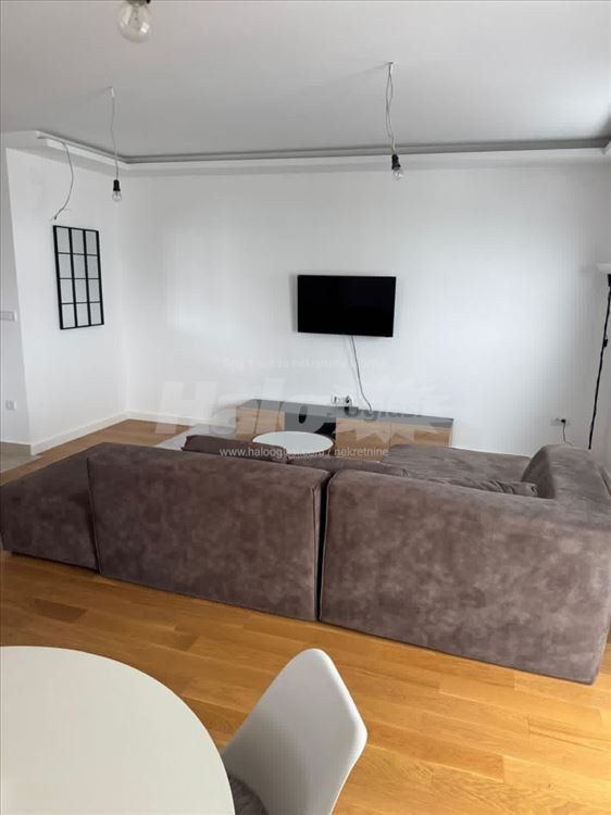 Izdaje se potpuno nov dvosoban stan 49 m2 — 12
