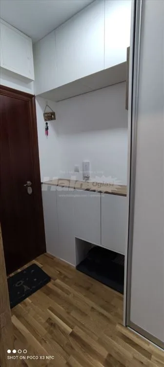 Izdaje se potpuno opremljena garsonjera — 2