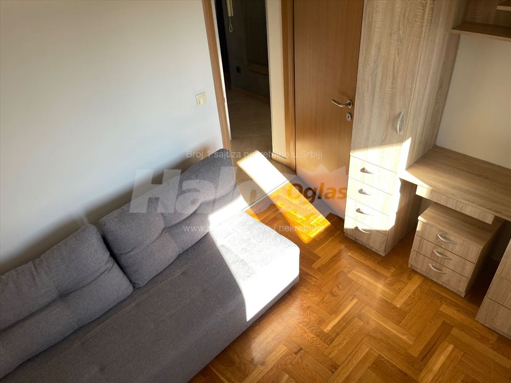 Izdaje se prelep stan u Mirijevu — 6