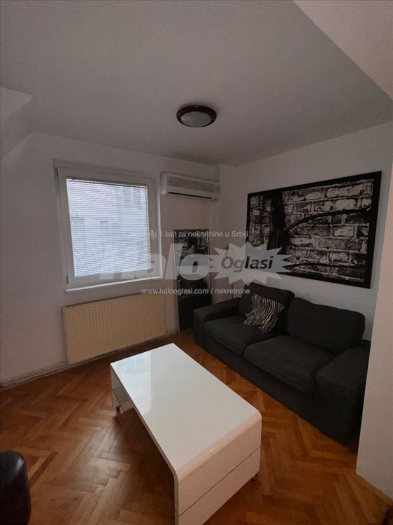 Izdaje se stan 50m² – Maršala Birjuzova 32A — 10