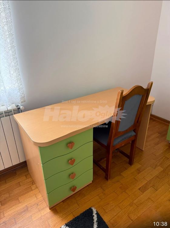 Izdaje se stan — 3