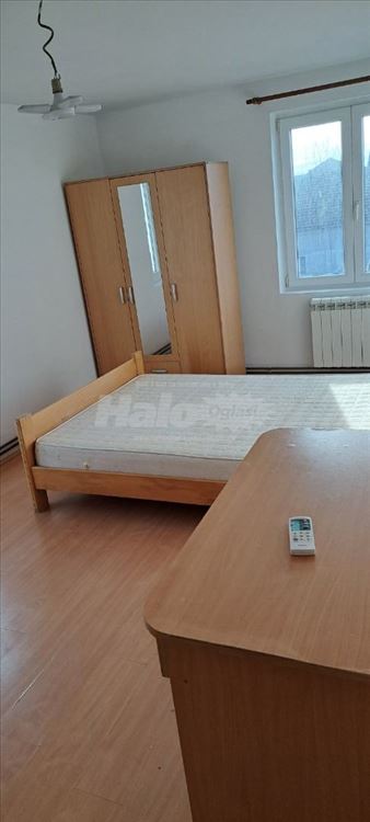 Izdaje se stan na Novom Beogradu-Ledine — 5