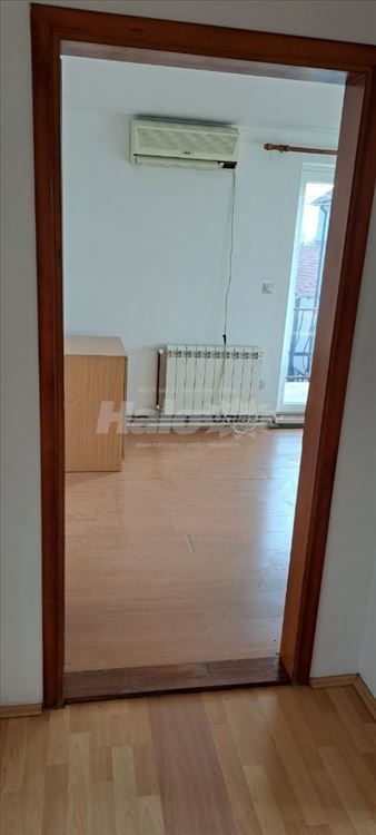 Izdaje se stan na Novom Beogradu-Ledine — 6