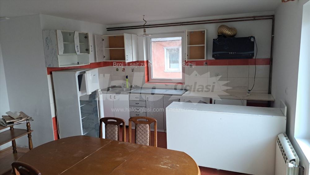 Izdaje se stan na Novom Beogradu-Ledine — 11