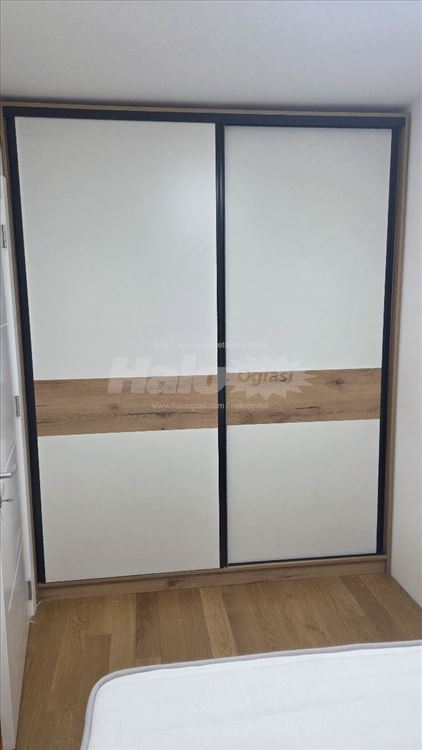 Izdaje se stan od 42,5m² — 7