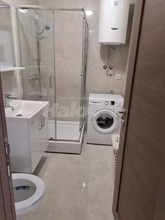 Izdaje se stan u Batajnici 40m2 — 5